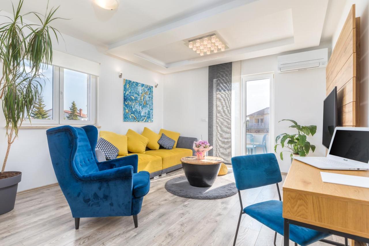 Apartment Nina