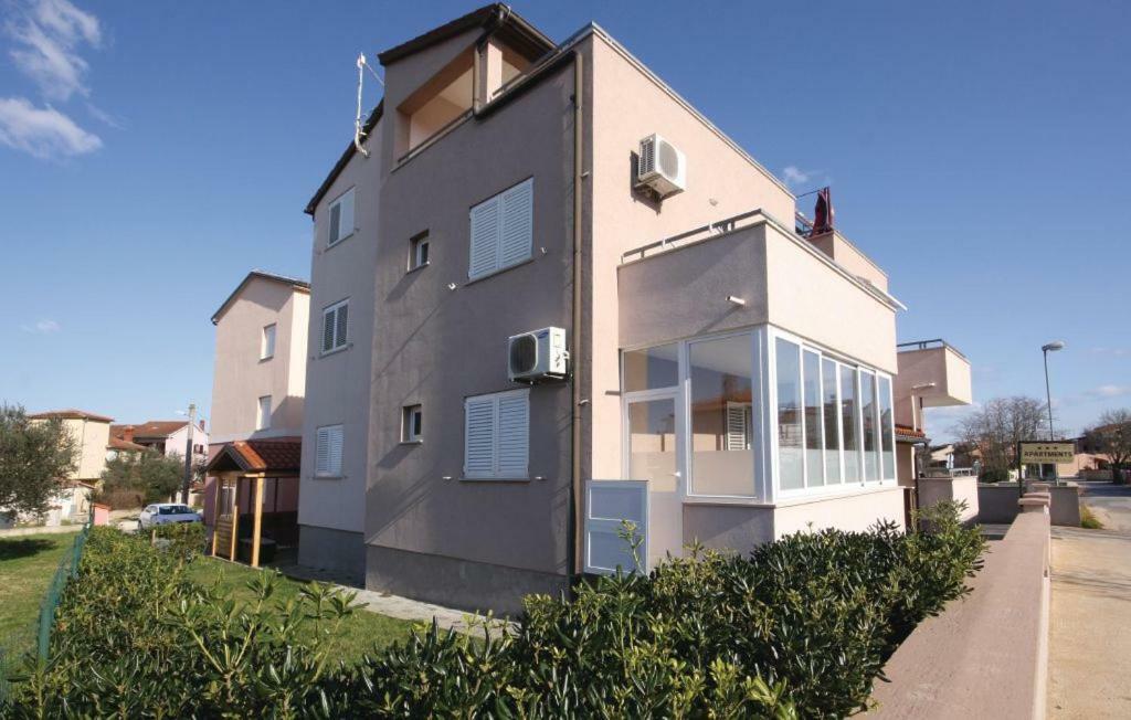 Apartment Nina